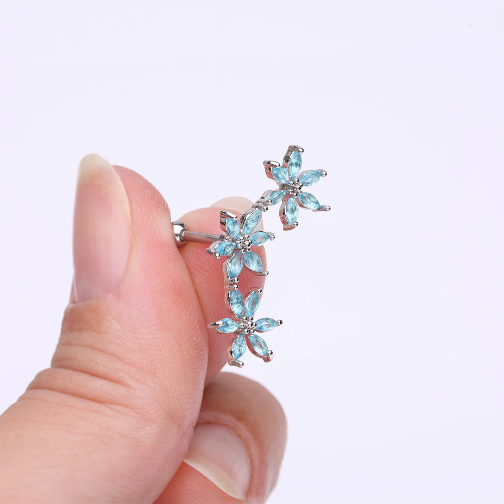 Grand Sparkle Triple Flowers Steel Cartilage Tragus Barbell Stud - Image 3