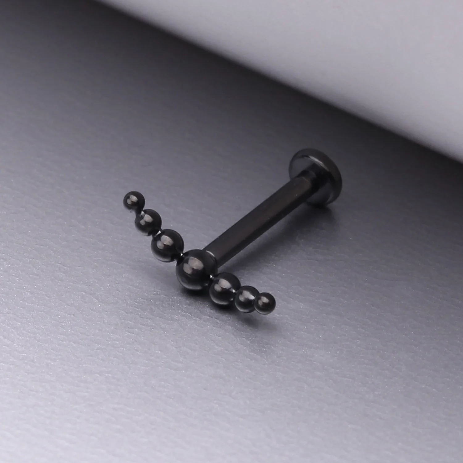 Implant Grade Titanium Blackline Crescent Arc Bali Beads Top Internally Threaded Flat Back Stud Labret - Image 2