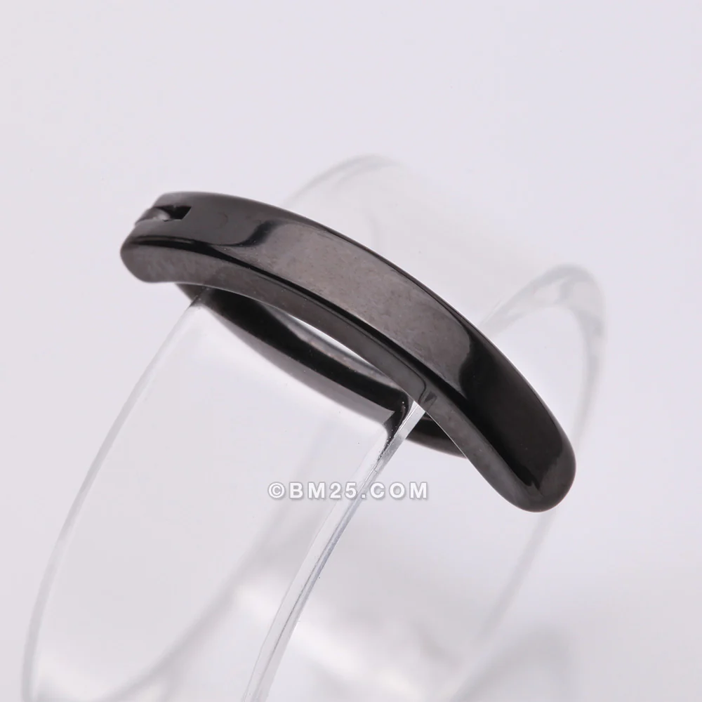 Implant Grade Titanium Blackline Minimalist Curved Bar Belly Clicker - Image 2