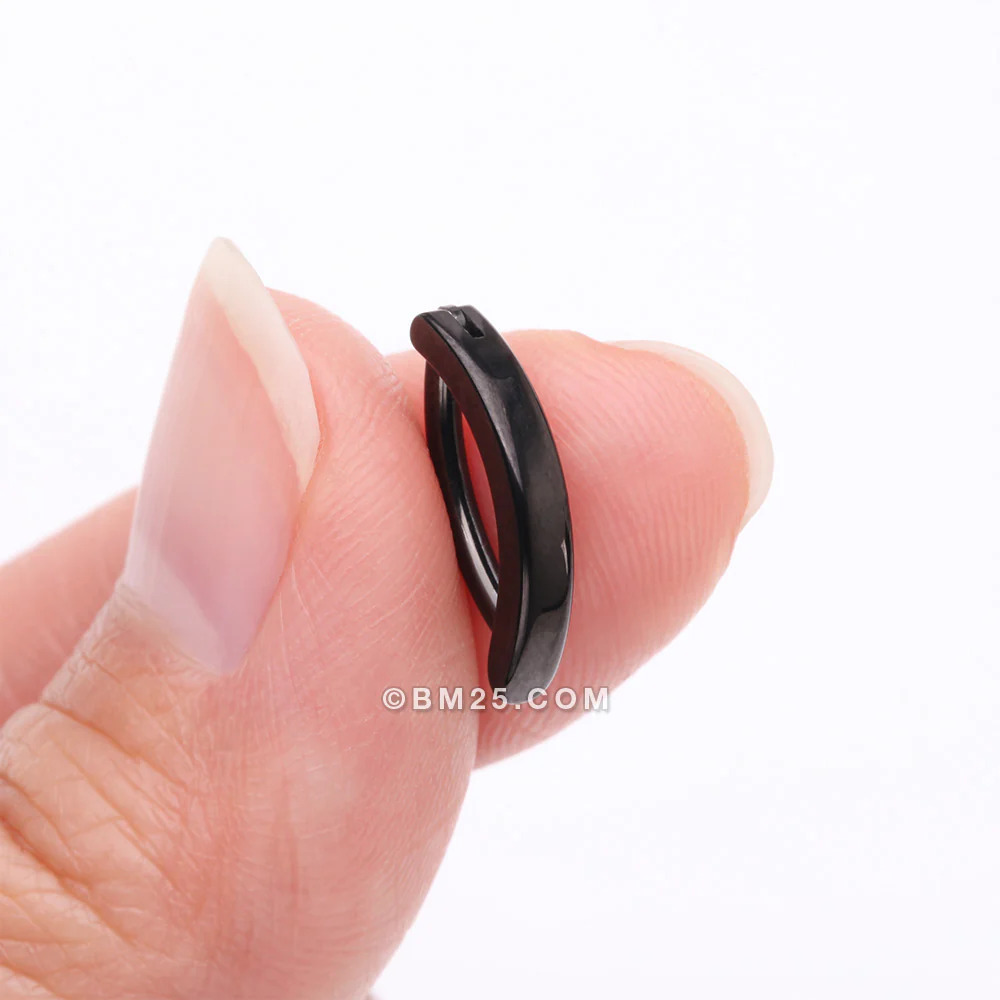 Implant Grade Titanium Blackline Minimalist Curved Bar Belly Clicker - Image 3