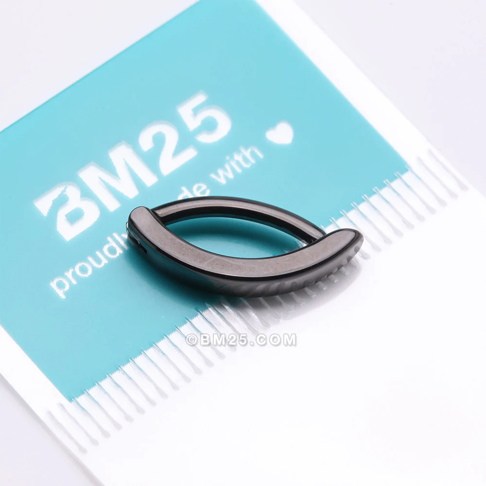 Implant Grade Titanium Blackline Minimalist Curved Bar Belly Clicker - Image 5