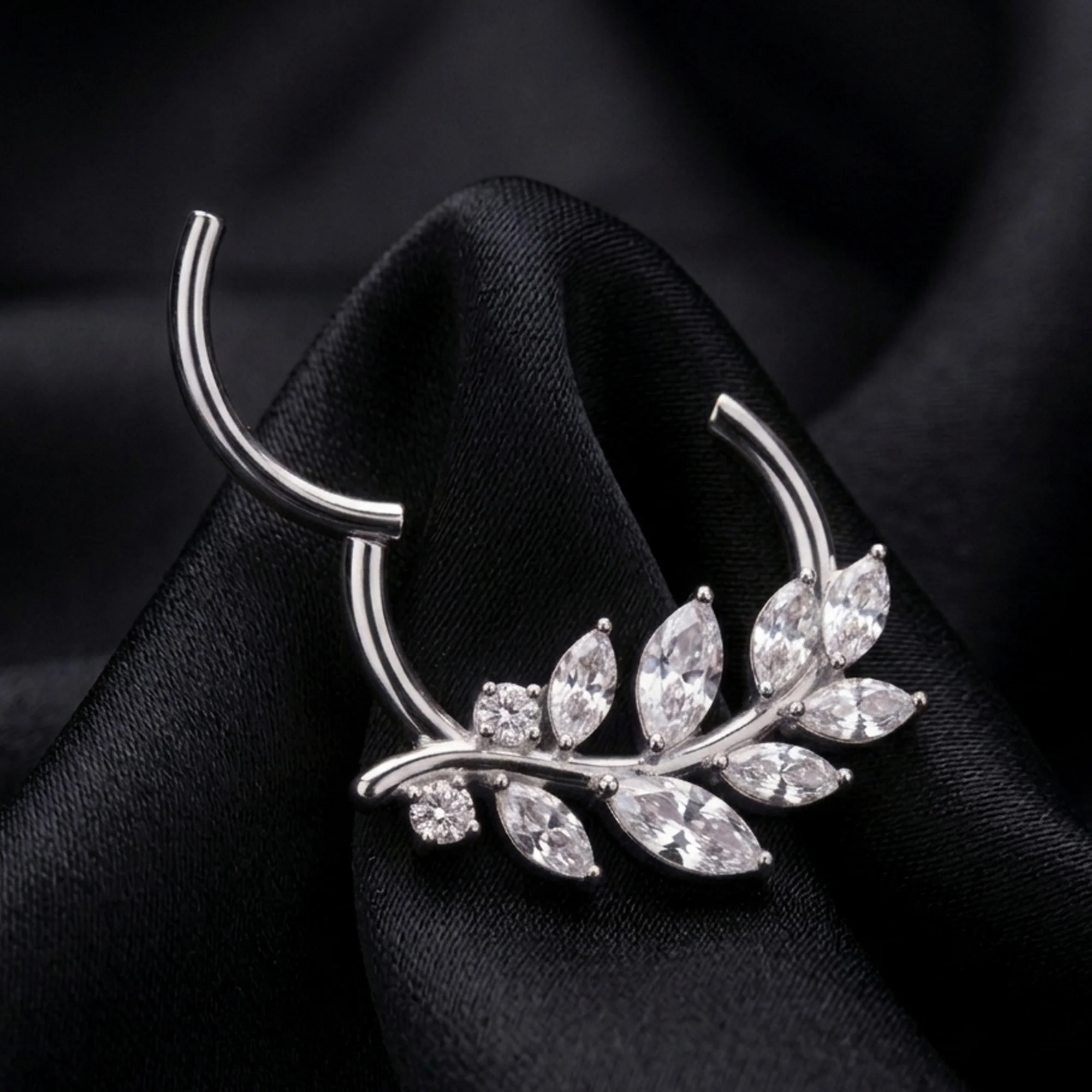 Implant Grade Titanium Classic Sparkle Vine Leaf Clicker Hoop Ring - Image 3