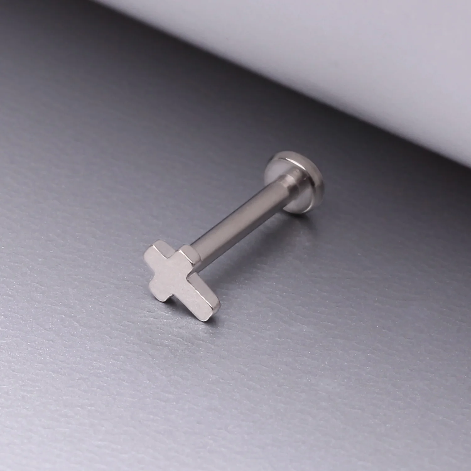 Implant Grade Titanium Cross Top Internally Threaded Flat Back Stud Labret - Image 2
