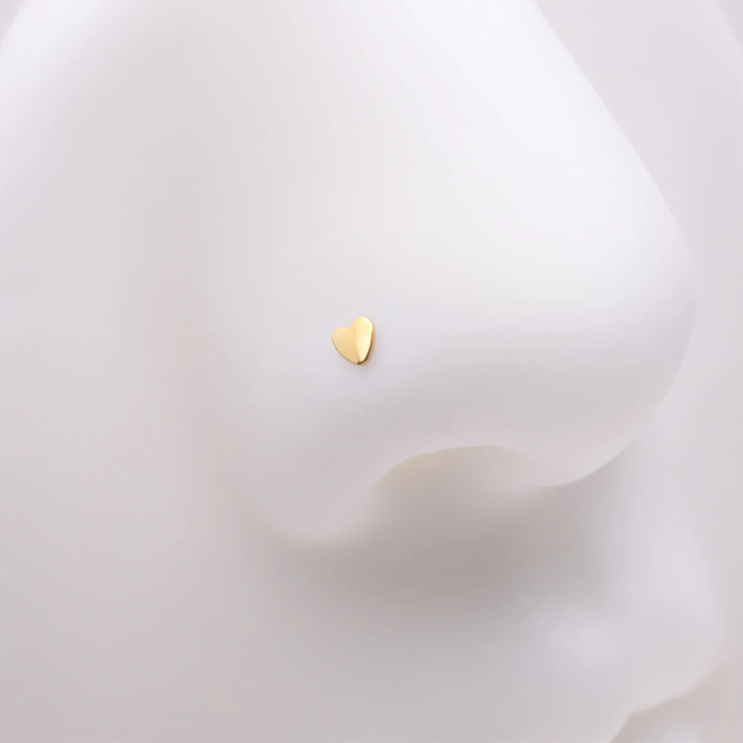Implant Grade Titanium Golden Heart Icon L-Shaped Nose Ring - Image 2