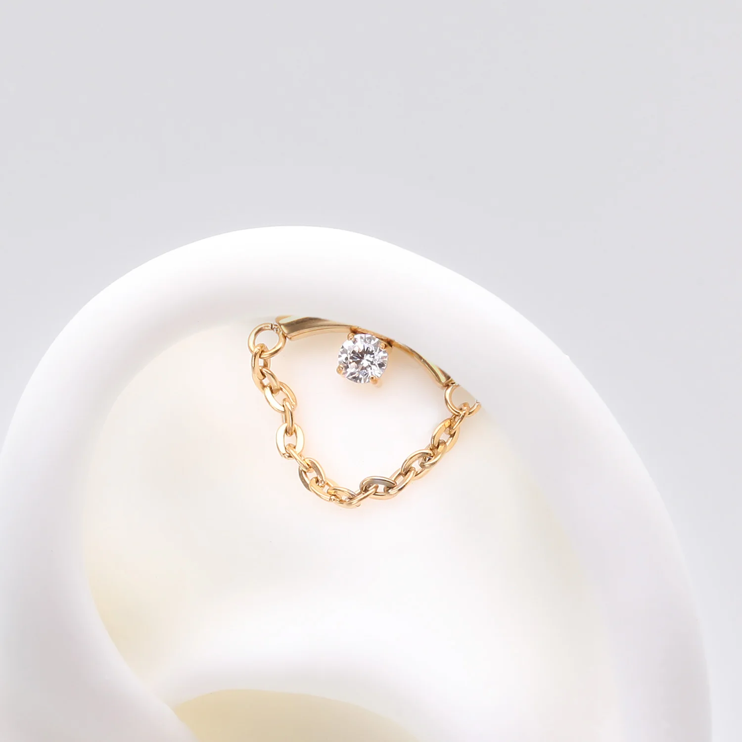 Implant Grade Titanium Golden Modern Curve Sparkle Chained Internally Threaded Labret - Image 2