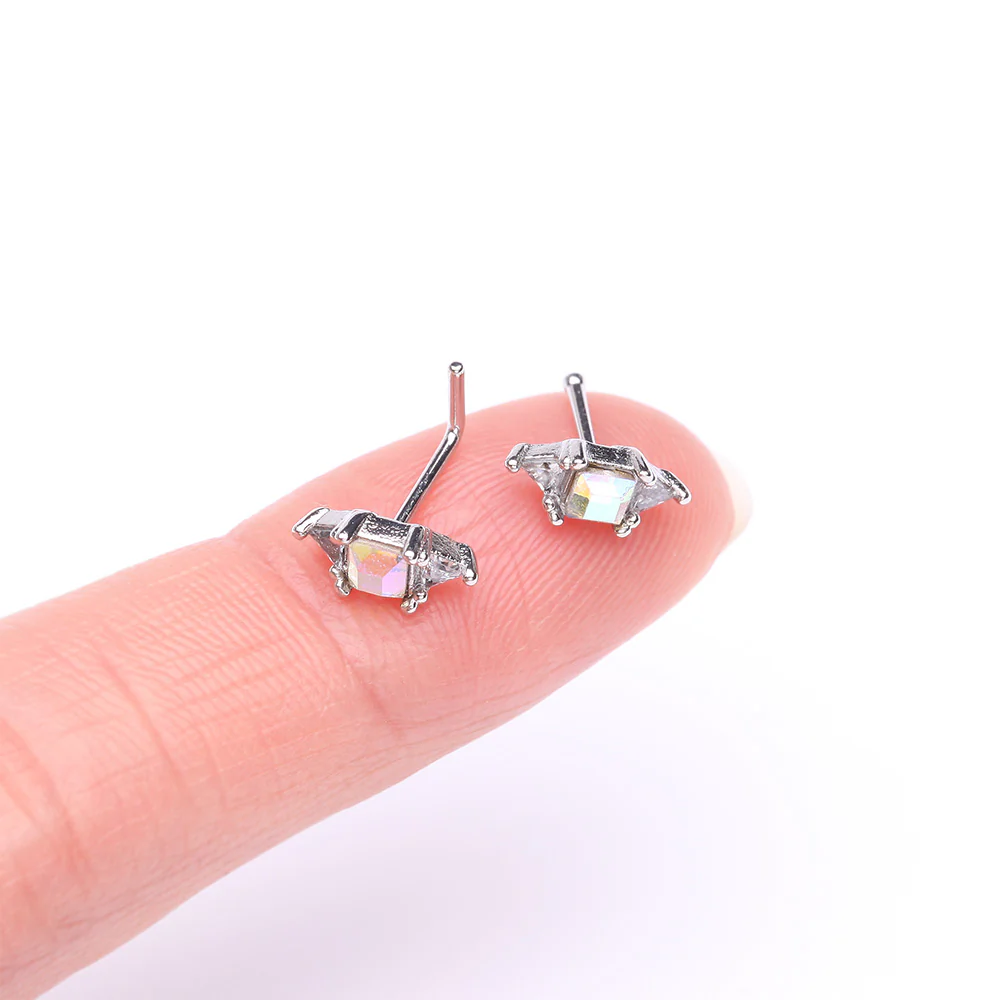Iridescent Geometric Sparkle Gems L-Shaped Nose Ring - Image 3