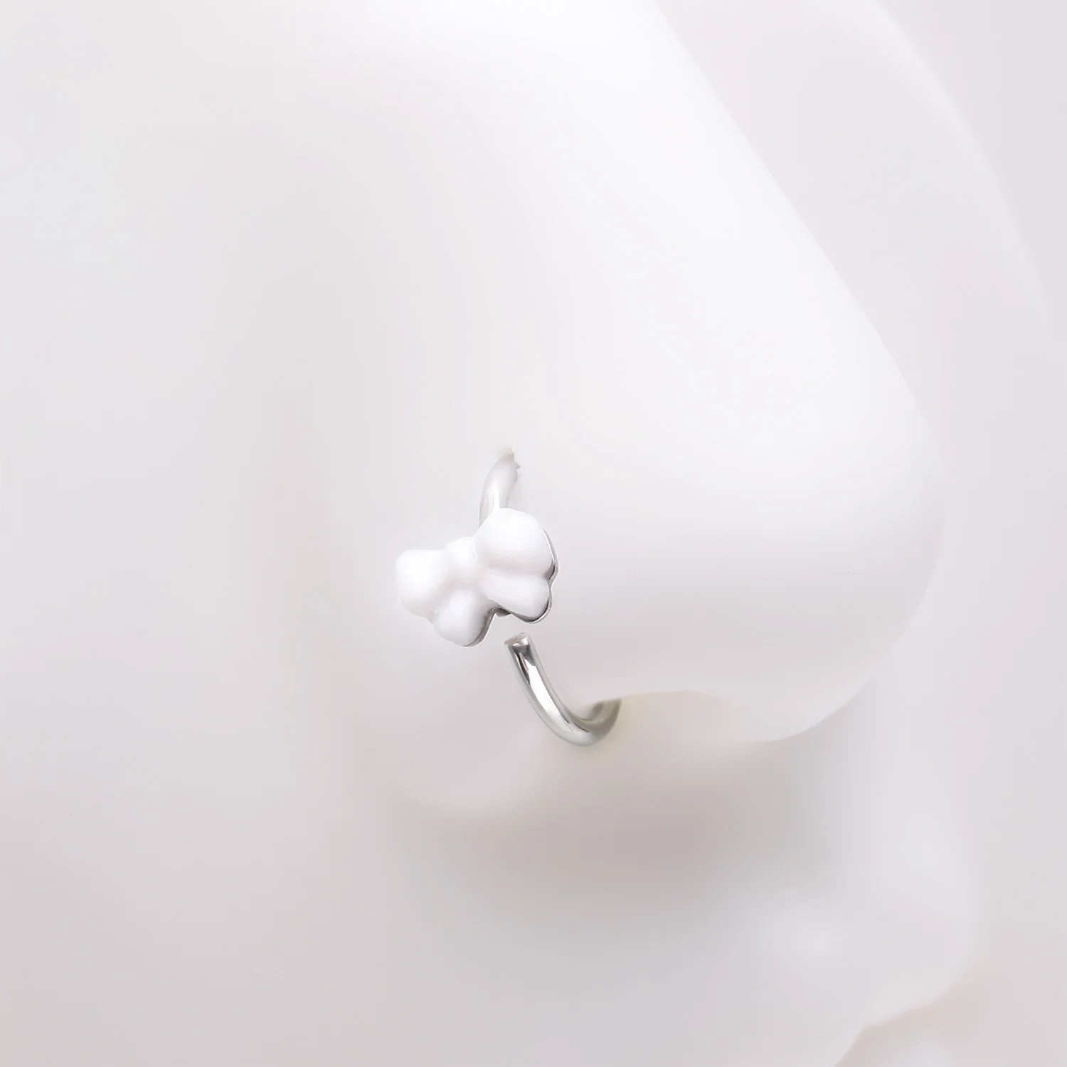 Kawaii Pop Fluffy Bow-Tie Bendable Hoop Ring - Image 2