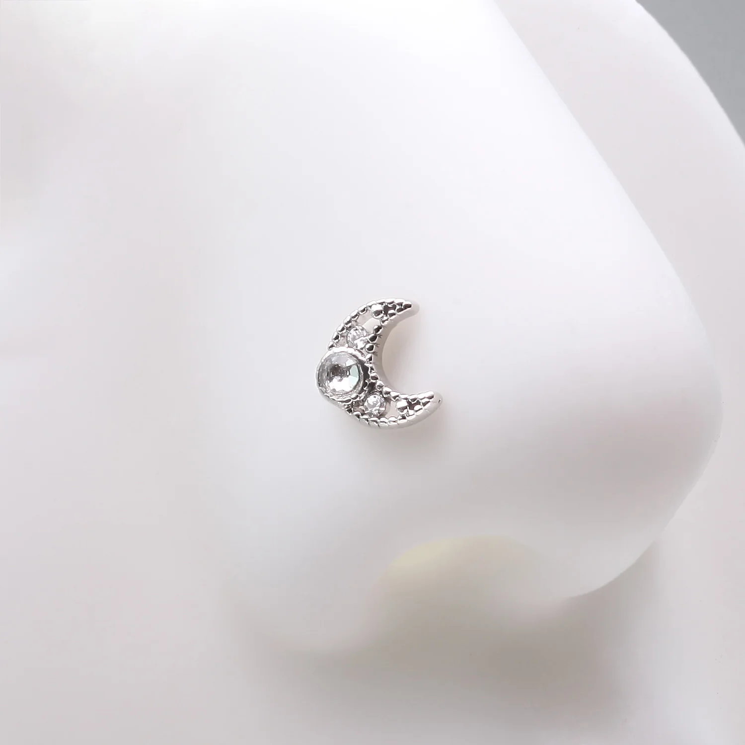 Lacey Crescent Moon Sparkle L-Shaped Nose Ring - Image 2