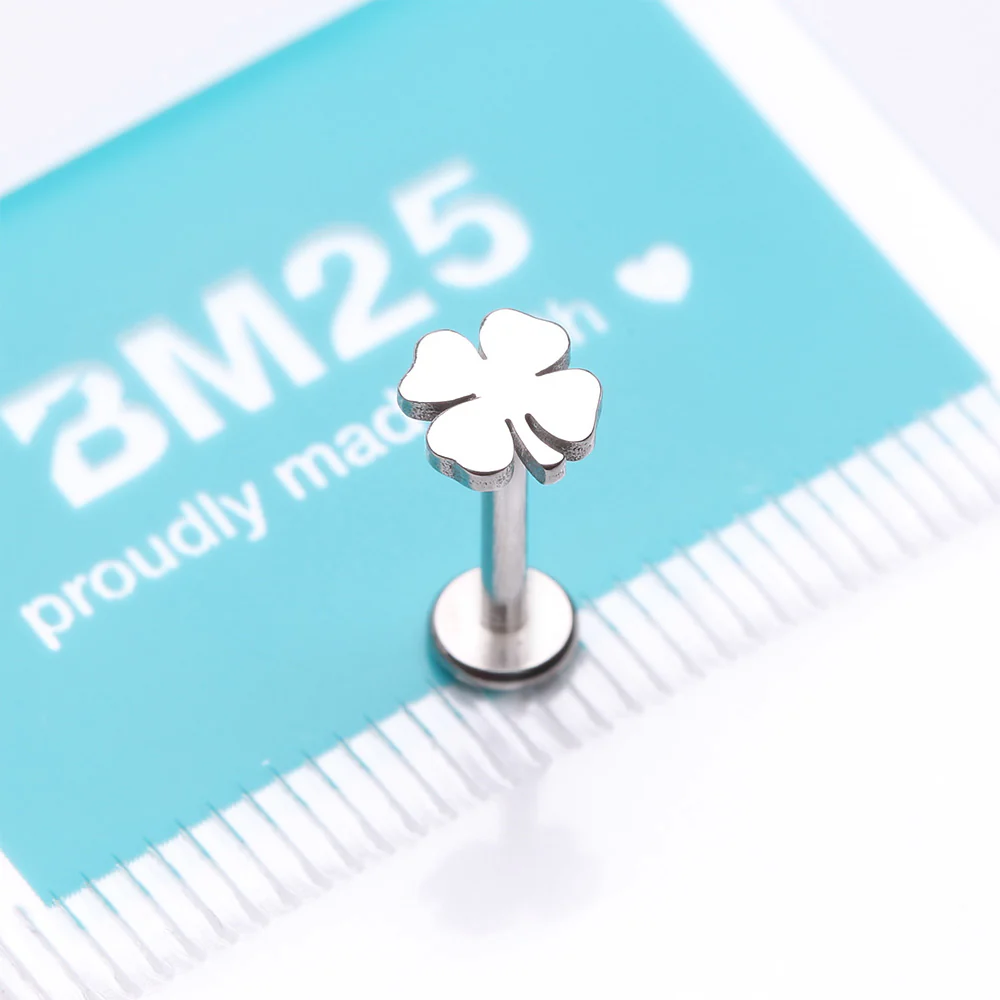 Lucky Charm Clover Top Internally Threaded Labret Flat Back Stud - Image 4