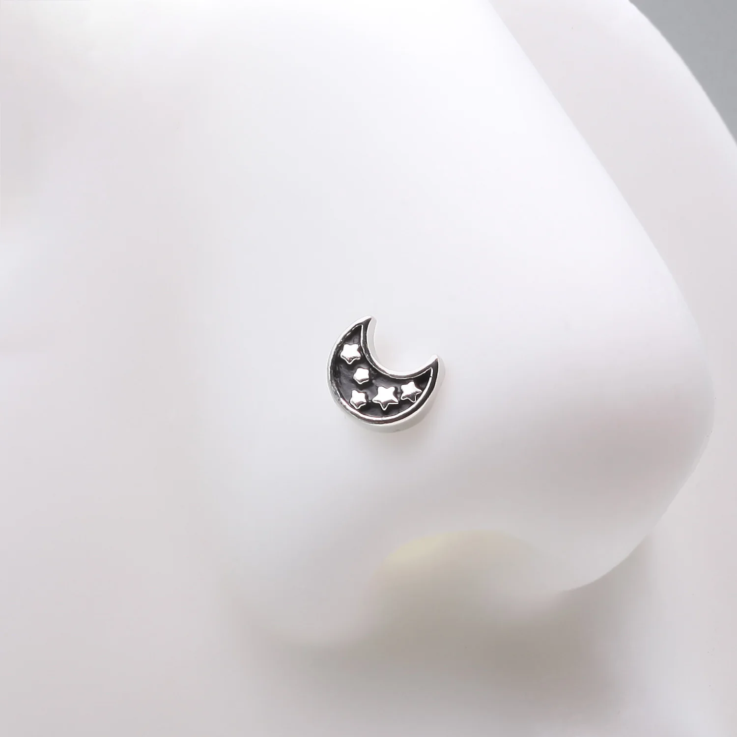 Midnight Crescent Moon Inner Stars L-Shaped Nose Ring - Image 2