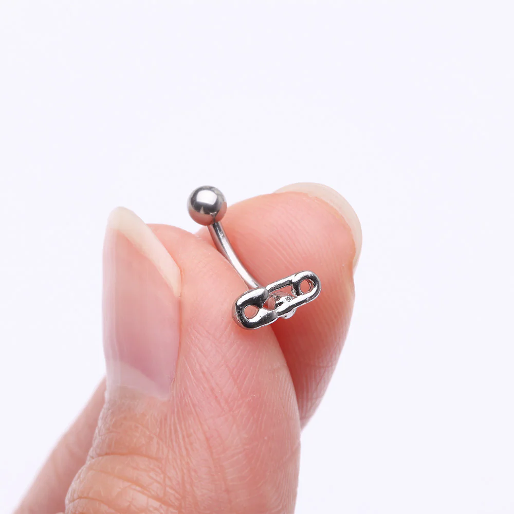 Mini Safety Pin Decor Curved Barbell - Image 3