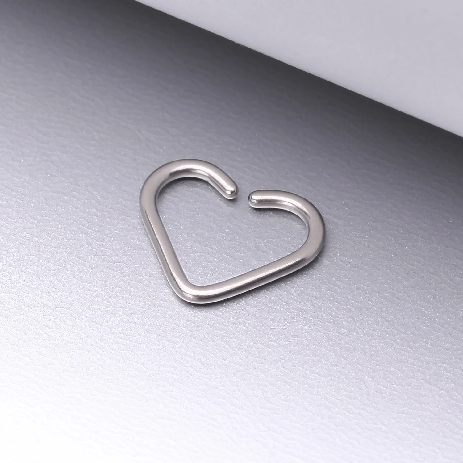 Niobium Heart Bendable Hoop Ring - Image 2