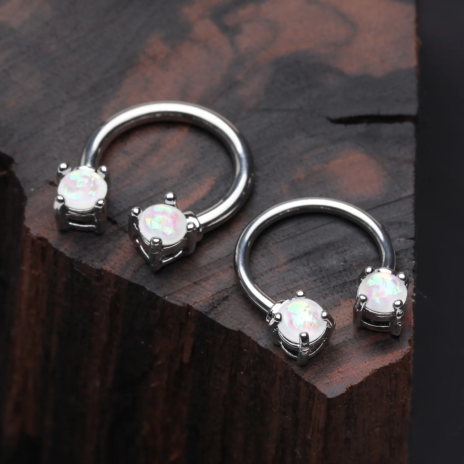 Opalescent Sparkle Steel Horseshoe Circular Barbell - Image 2