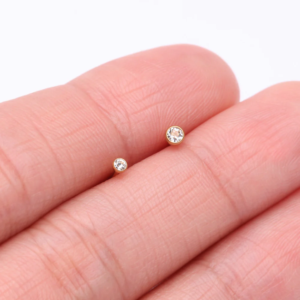 Pure24K Implant Grade Titanium Bezel Set Gem Top L-Shaped Nose Ring - Image 4