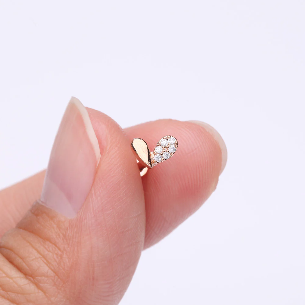Rose Gold Adorable Heart Sprout Sparkle Internally Threaded Steel Flat Back Stud Labret - Image 3