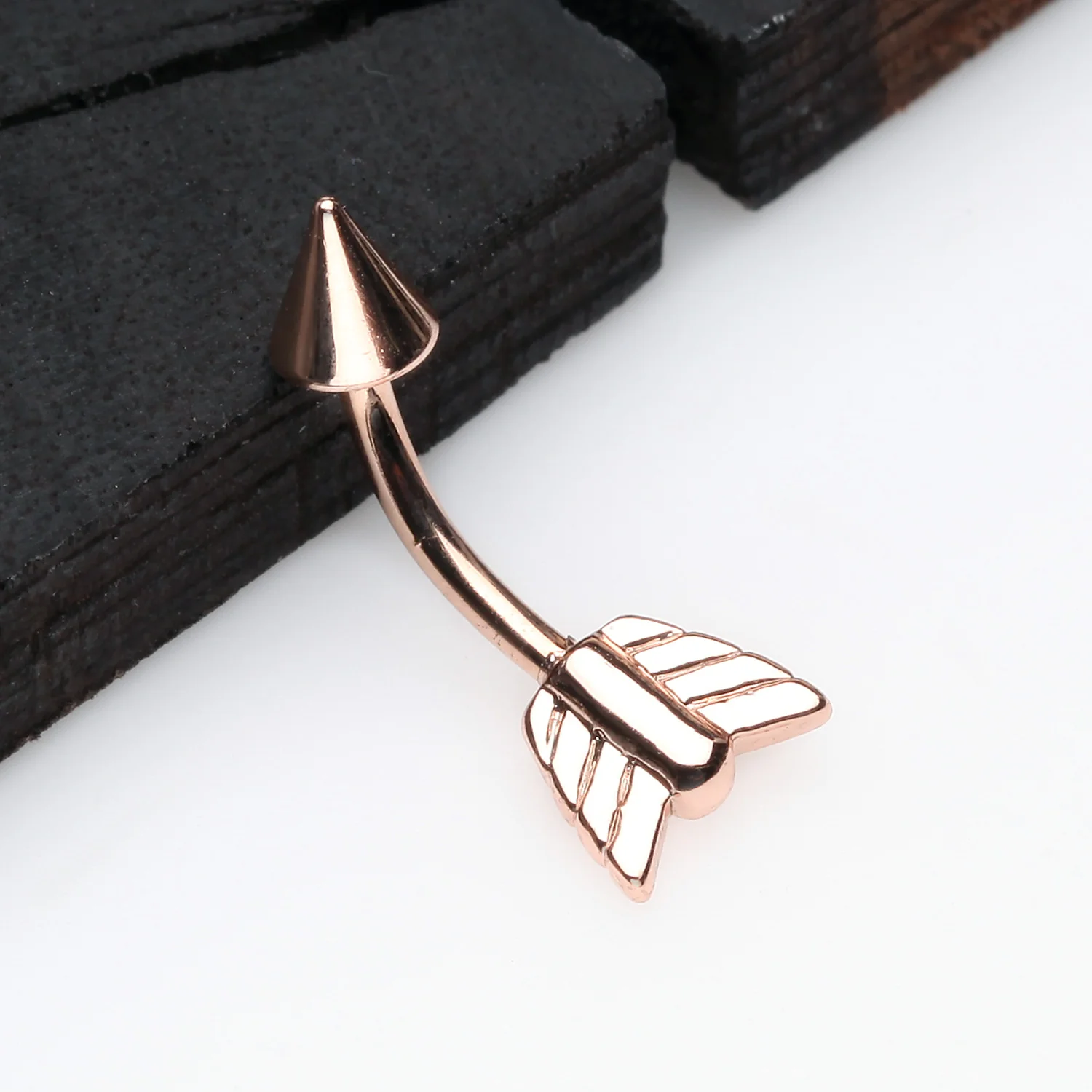 Rose Gold Classic Arrow Steel Curved Barbell Ring - Image 2