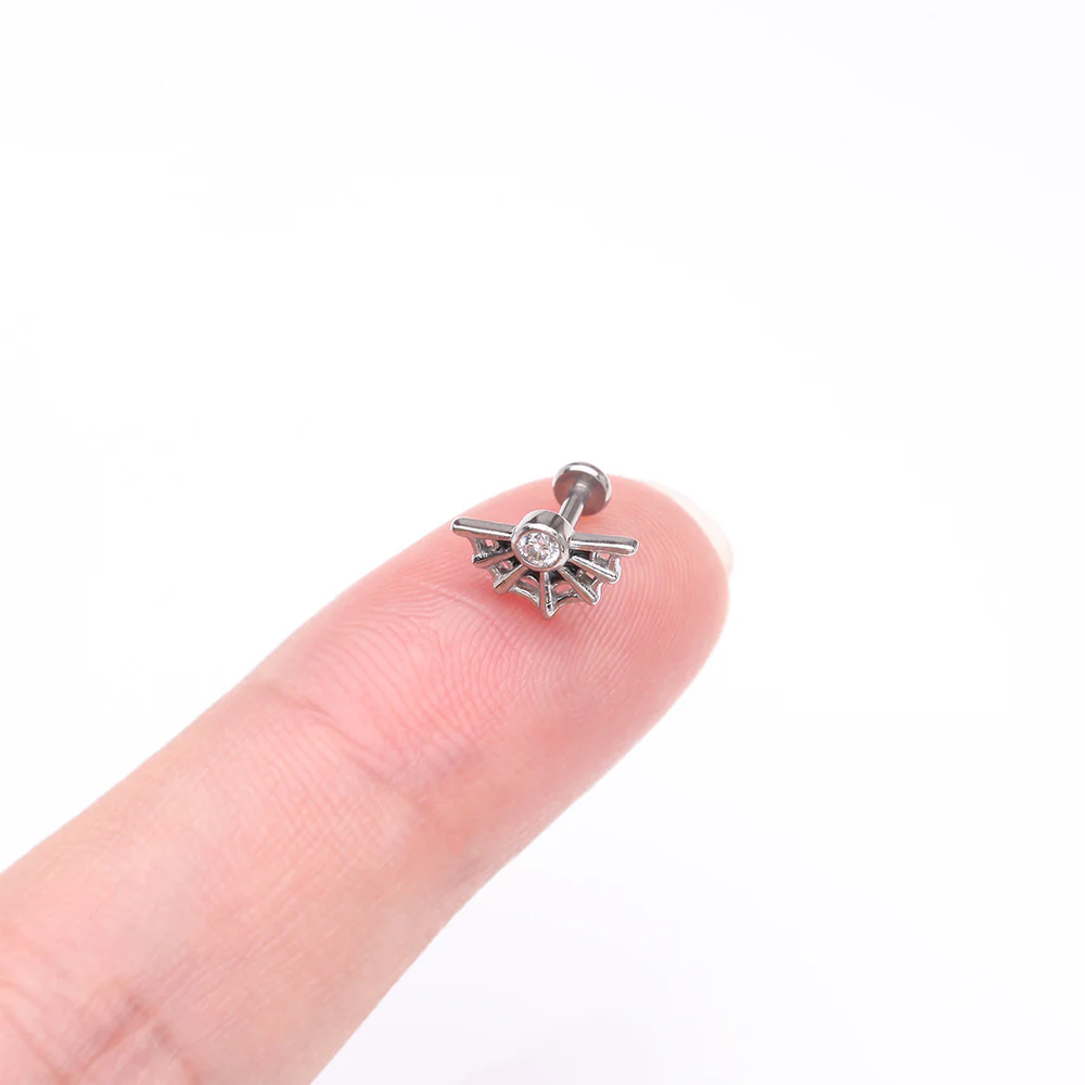 Spider Web Sparkle Internally Threaded Steel Flat Back Stud Labret - Image 3
