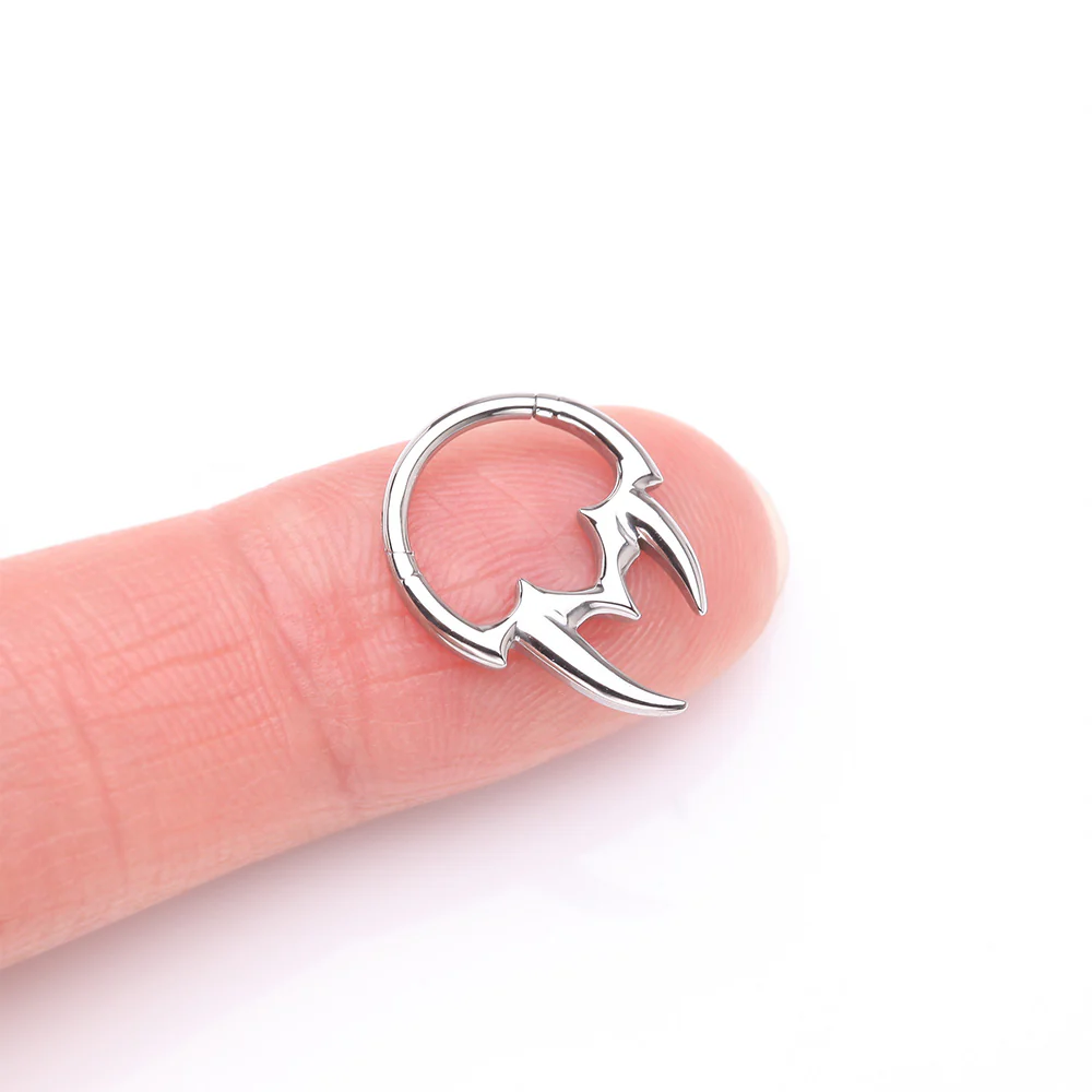 Tribal Inspired Vicious Fangs Clicker Hoop Ring - Image 3