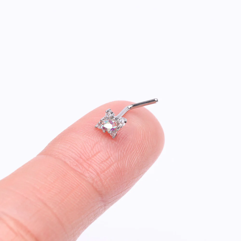 Vintage Elegance Aurora Sparkle L-Shaped Nose Ring - Image 3